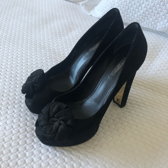 Louis Vuitton shoe - Picture 5 of 10